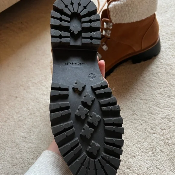 Marc Fisher Boots, winter shearling lug boots, like new - Picture 6 of 6
